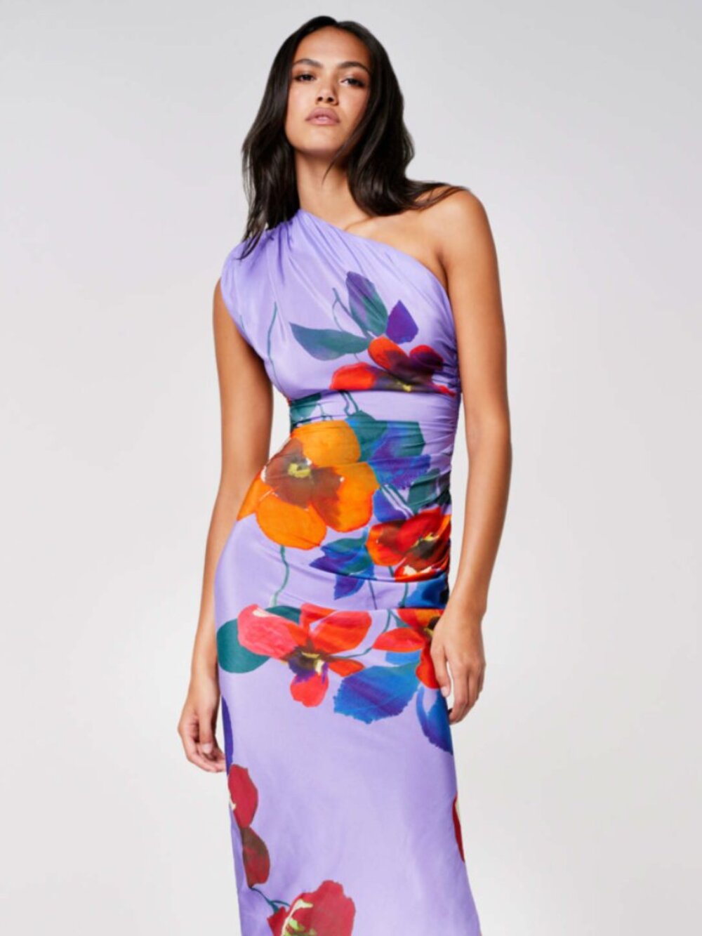 ISO (Looking to buy)  size 0 or 2